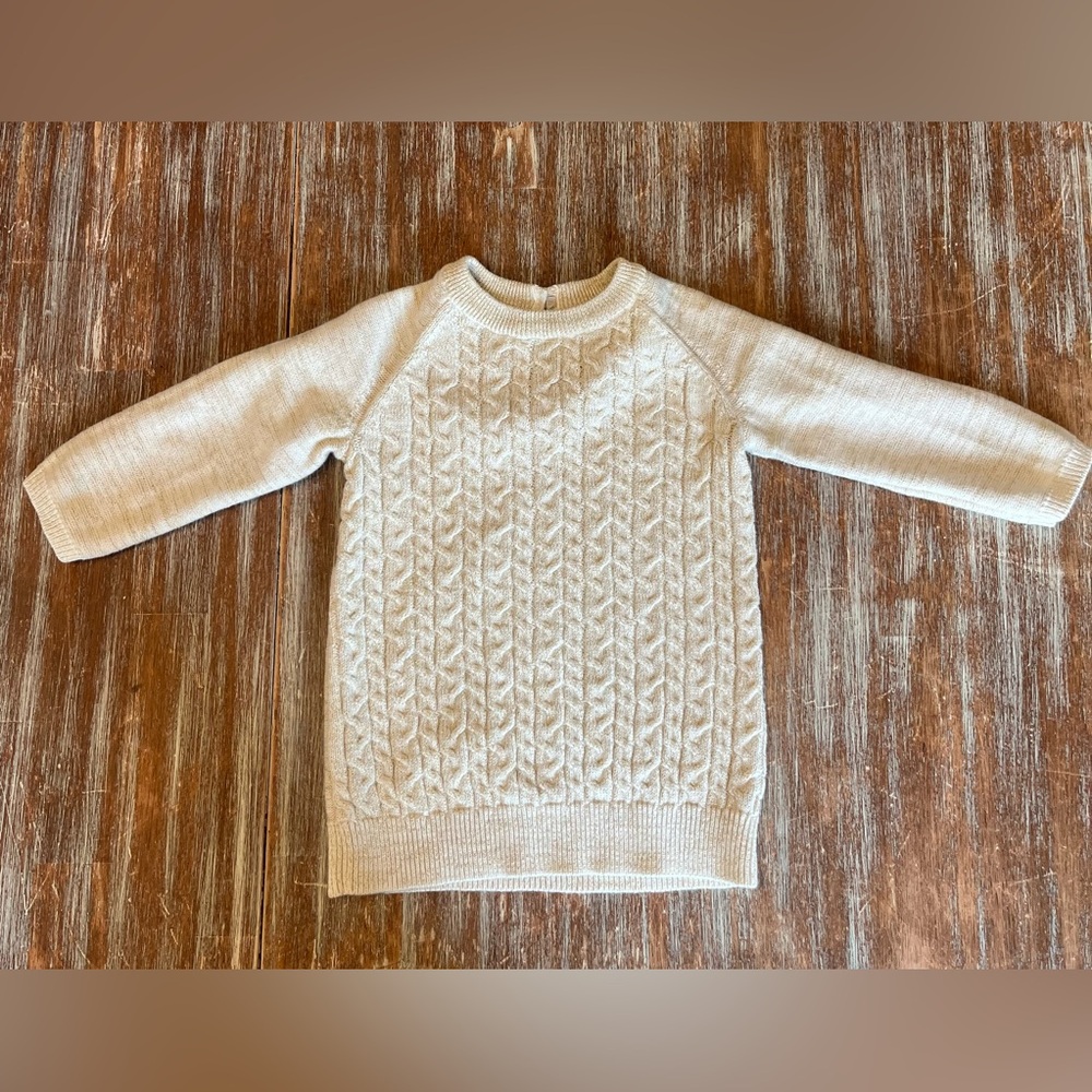Like new Cat & Jack sweater. Size 6-9 months